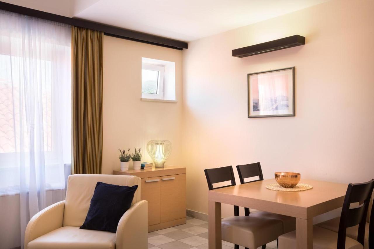 Apartment Aci Marina Đảo Cres Ngoại thất bức ảnh